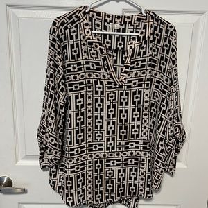 Quarter sleeve, light weight women’s shirt